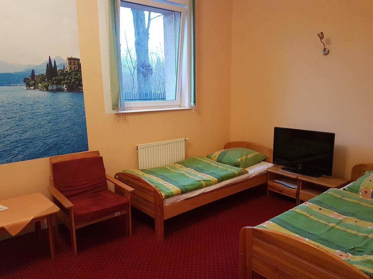 Chrobry Hotel Szprotawa Kültér fotó