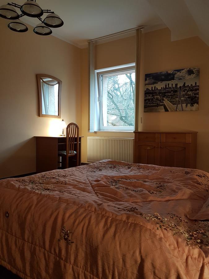 Chrobry Hotel Szprotawa Kültér fotó