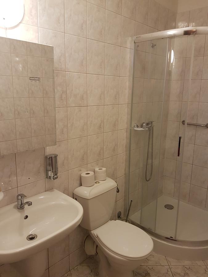 Chrobry Hotel Szprotawa Kültér fotó