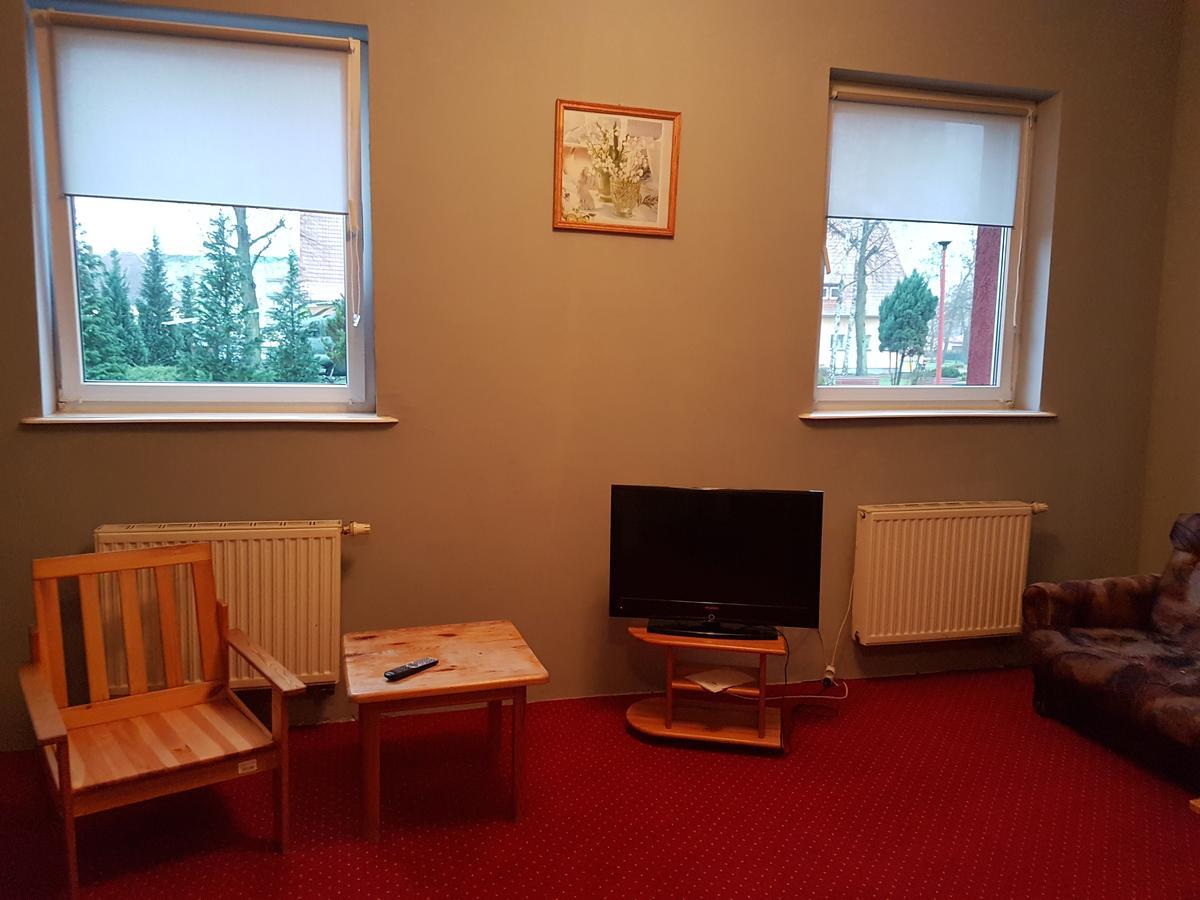 Chrobry Hotel Szprotawa Kültér fotó