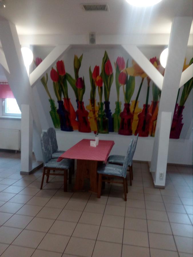 Chrobry Hotel Szprotawa Kültér fotó