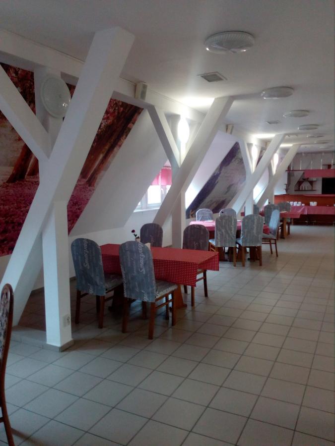 Chrobry Hotel Szprotawa Kültér fotó